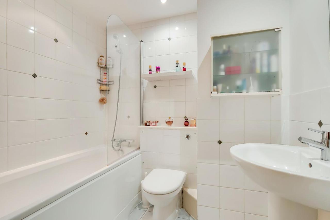 Spacious 2 Bed 2 Bath Kings Cross Apartment Лондон Экстерьер фото