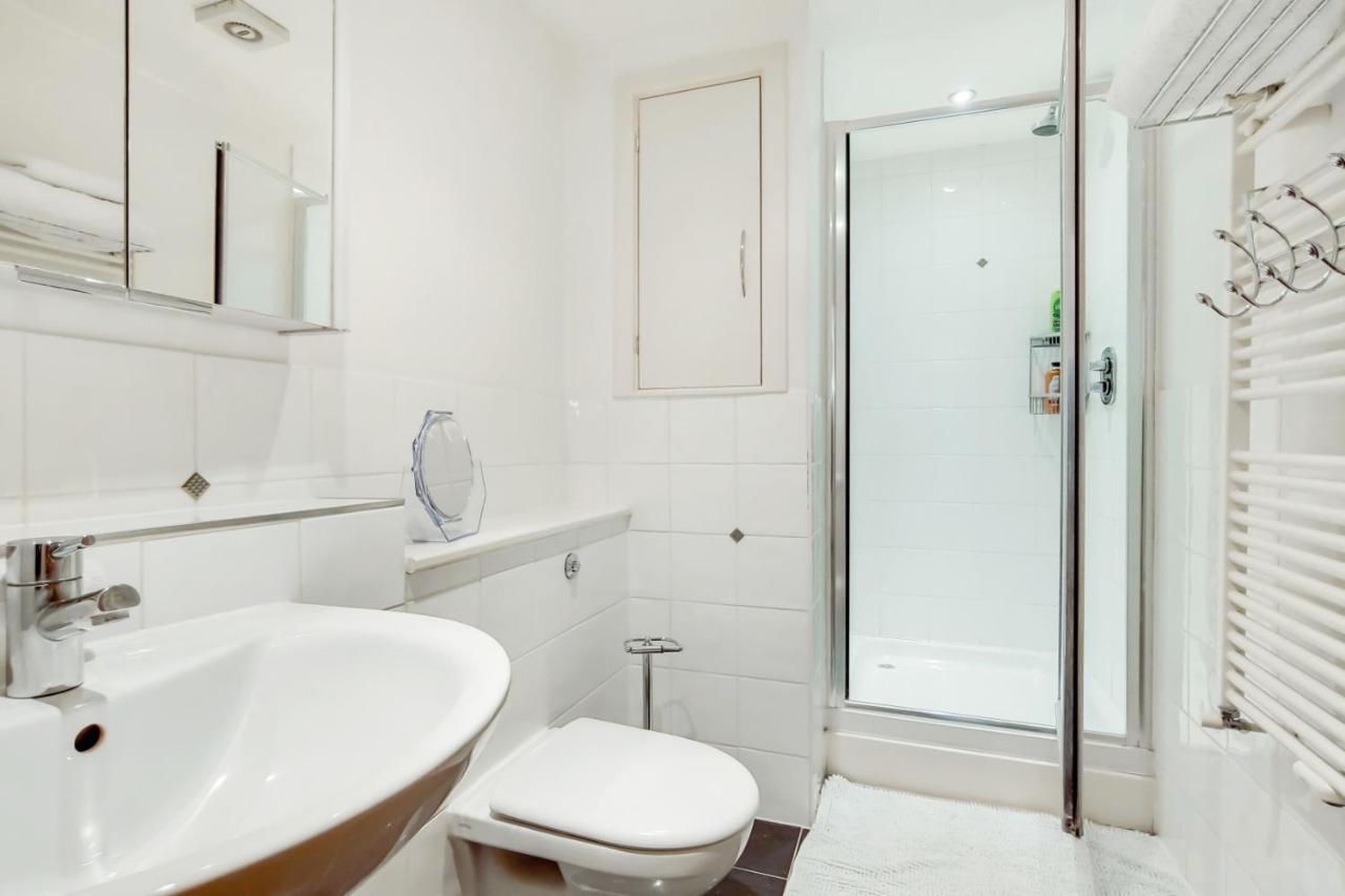 Spacious 2 Bed 2 Bath Kings Cross Apartment Лондон Экстерьер фото